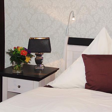 Hotel Garni Landhaus Uttum Krummhörn エクステリア 写真
