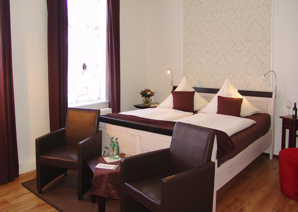 Hotel Garni Landhaus Uttum Krummhörn エクステリア 写真