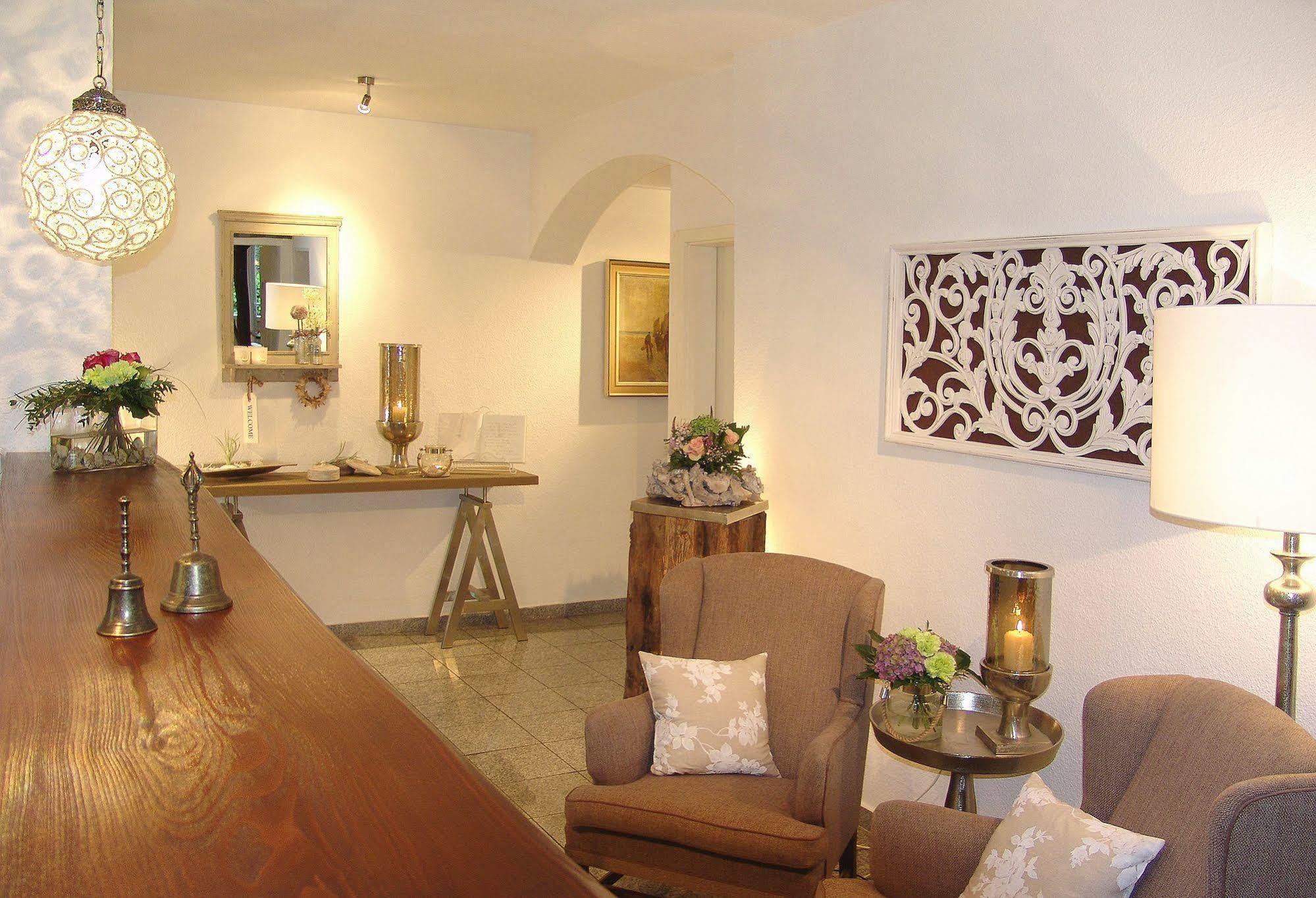 Hotel Garni Landhaus Uttum Krummhörn エクステリア 写真